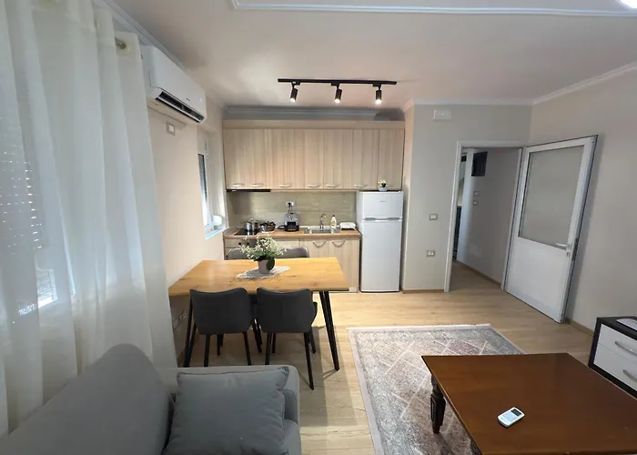 Lenci's Διαμέρισμα *